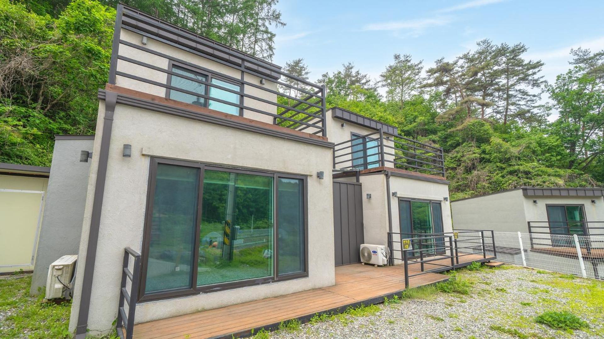 Hongcheon Stone Brown Pension Room photo